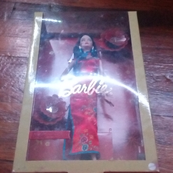 collector doll - Picture 1 of 3